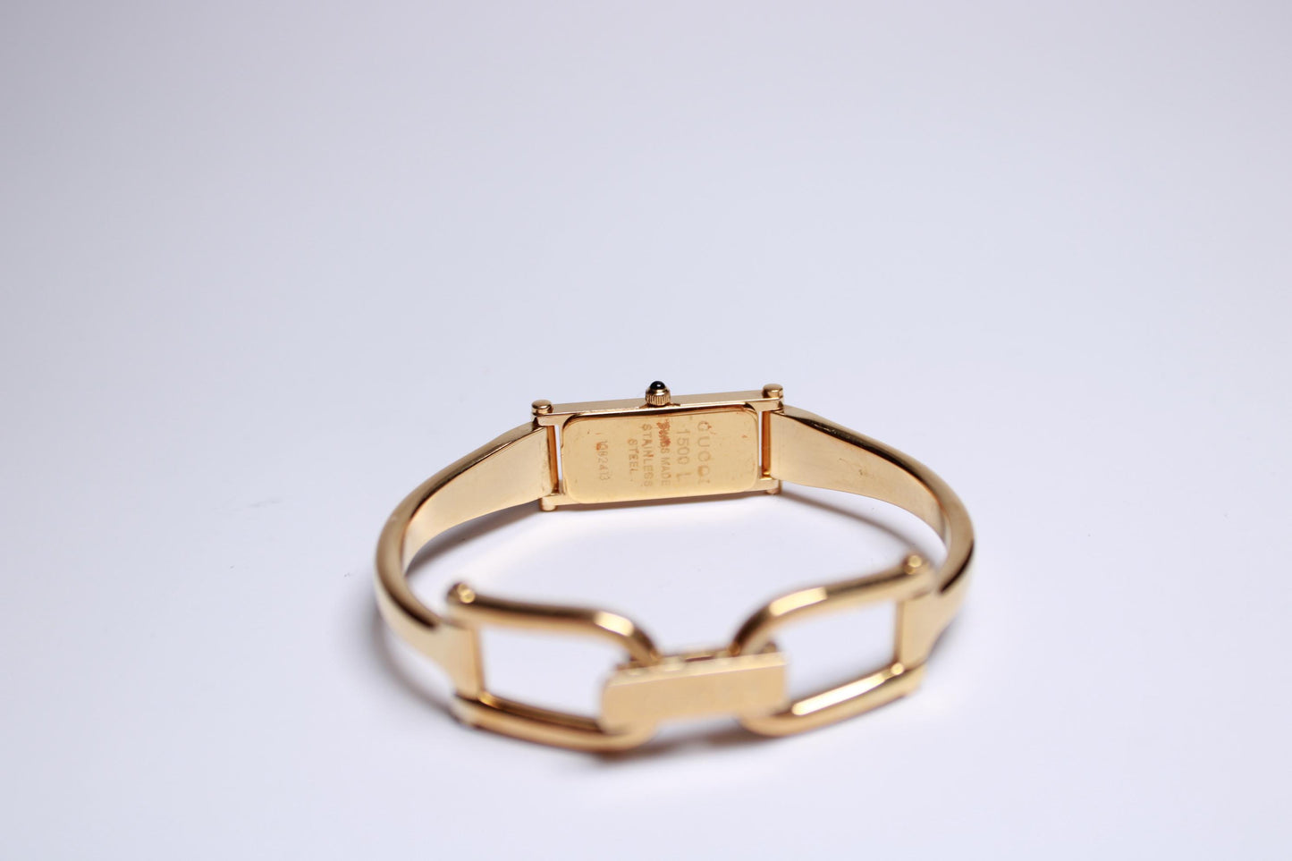 Gucci 1500L Gold-Plated Tank Watch – Mother of Pearl Dial, Swiss Made - Gems Forgotten 