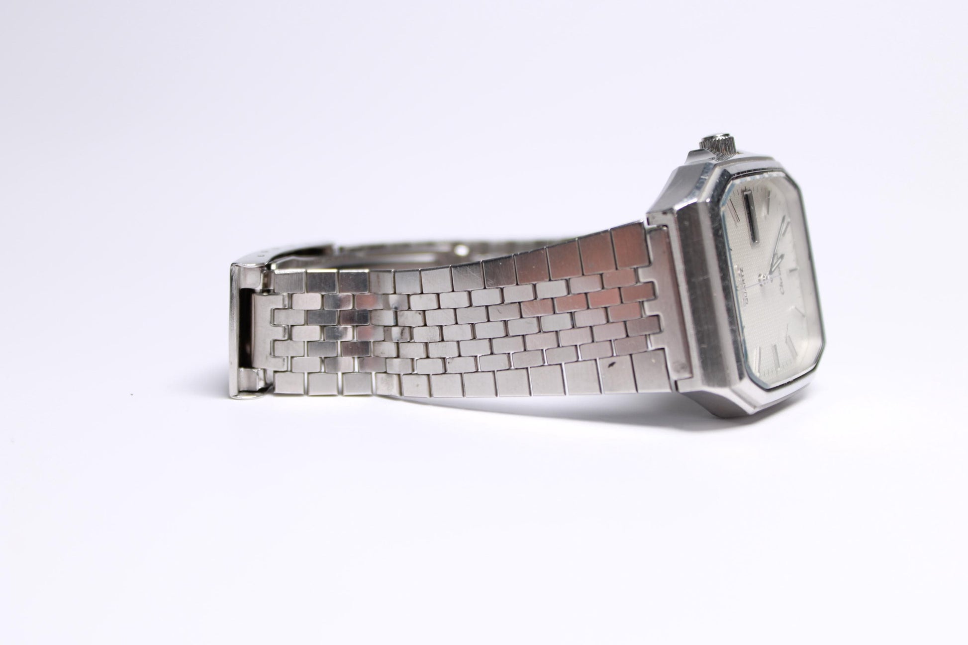 Vintage Seiko Chronos Mens Watch Quartz Day Date Function Japanese Wristwatch - Gems Forgotten 