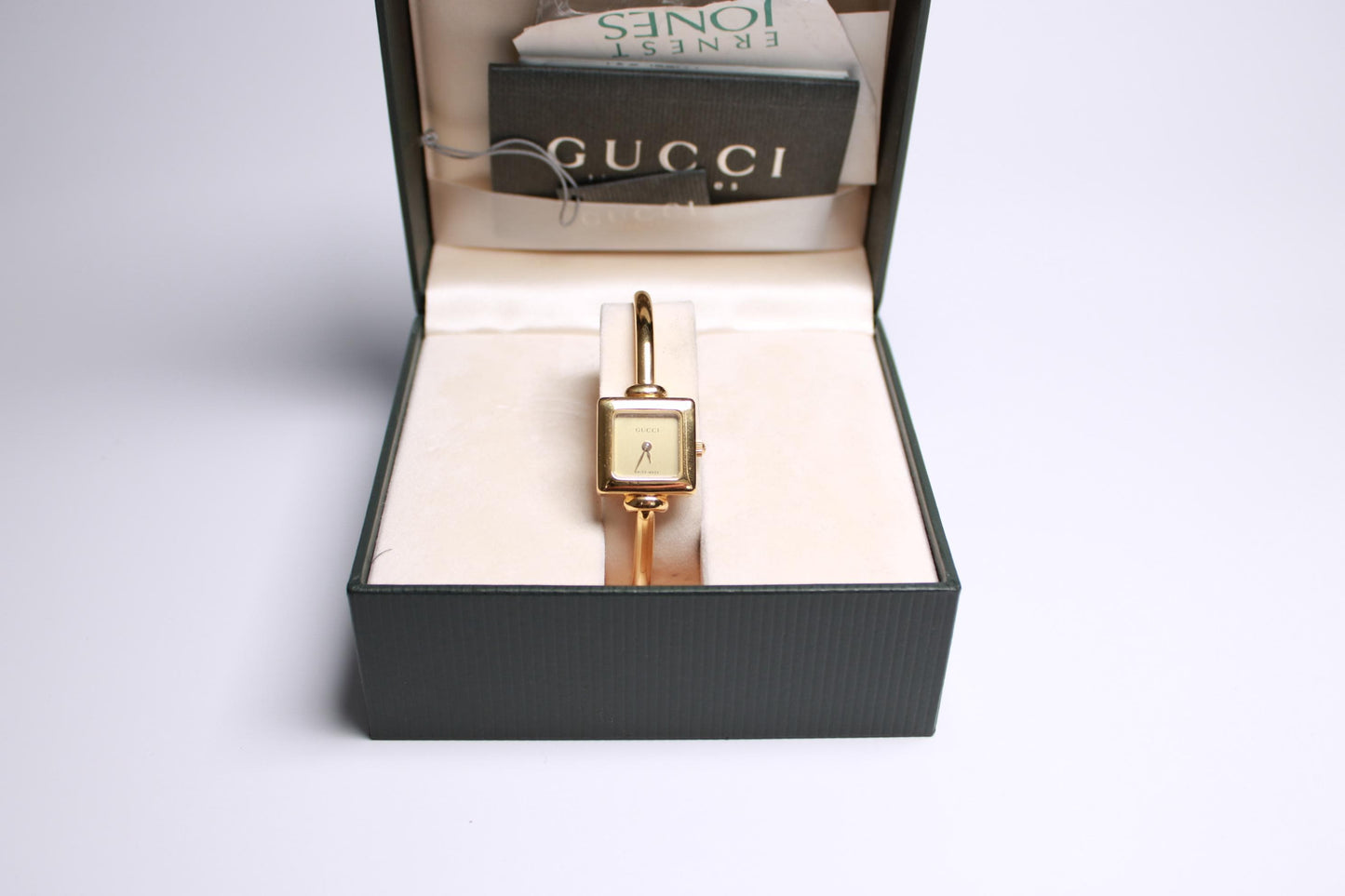 Vintage Gucci 1900L Watch with Box and Papers Gold Plated Swiss Ladies Quartz Wristwatch - Gems Forgotten 