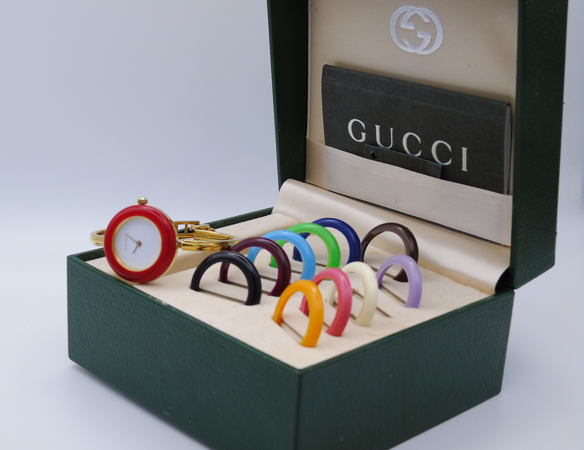 Vintage Gucci Change Bezel Watch – Gold-Plated with 12 Interchangeable Bezels & Box (Copy) - Gems Forgotten 
