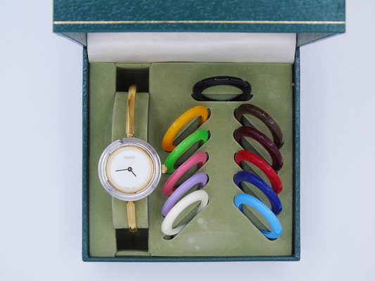 Vintage Gucci Change Bezel Watch – Gold-Plated with 12 Interchangeable Bezels & Box - Gems Forgotten 